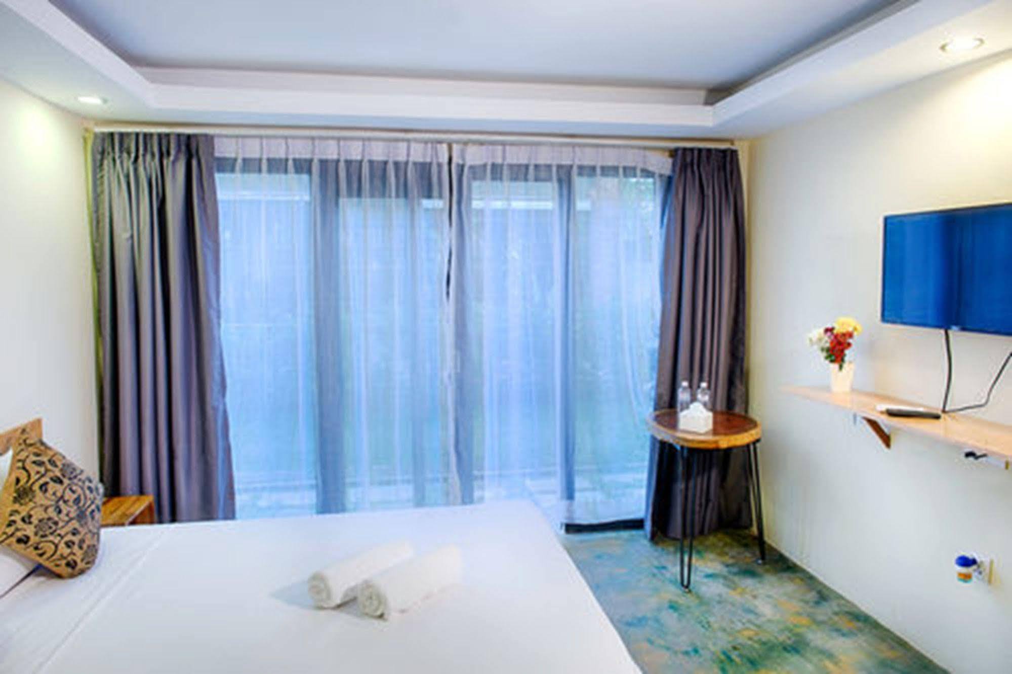 Day Day Inn Siem Reap Buitenkant foto