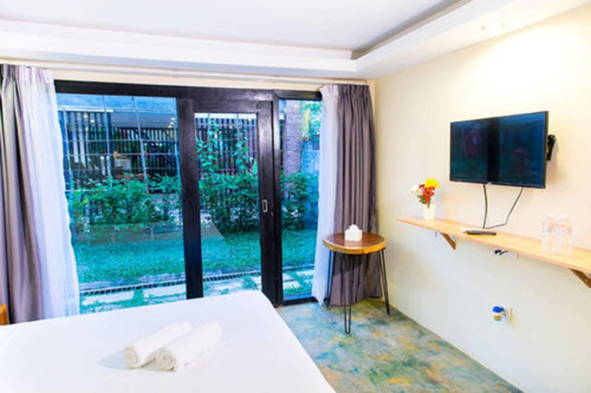 Day Day Inn Siem Reap Buitenkant foto
